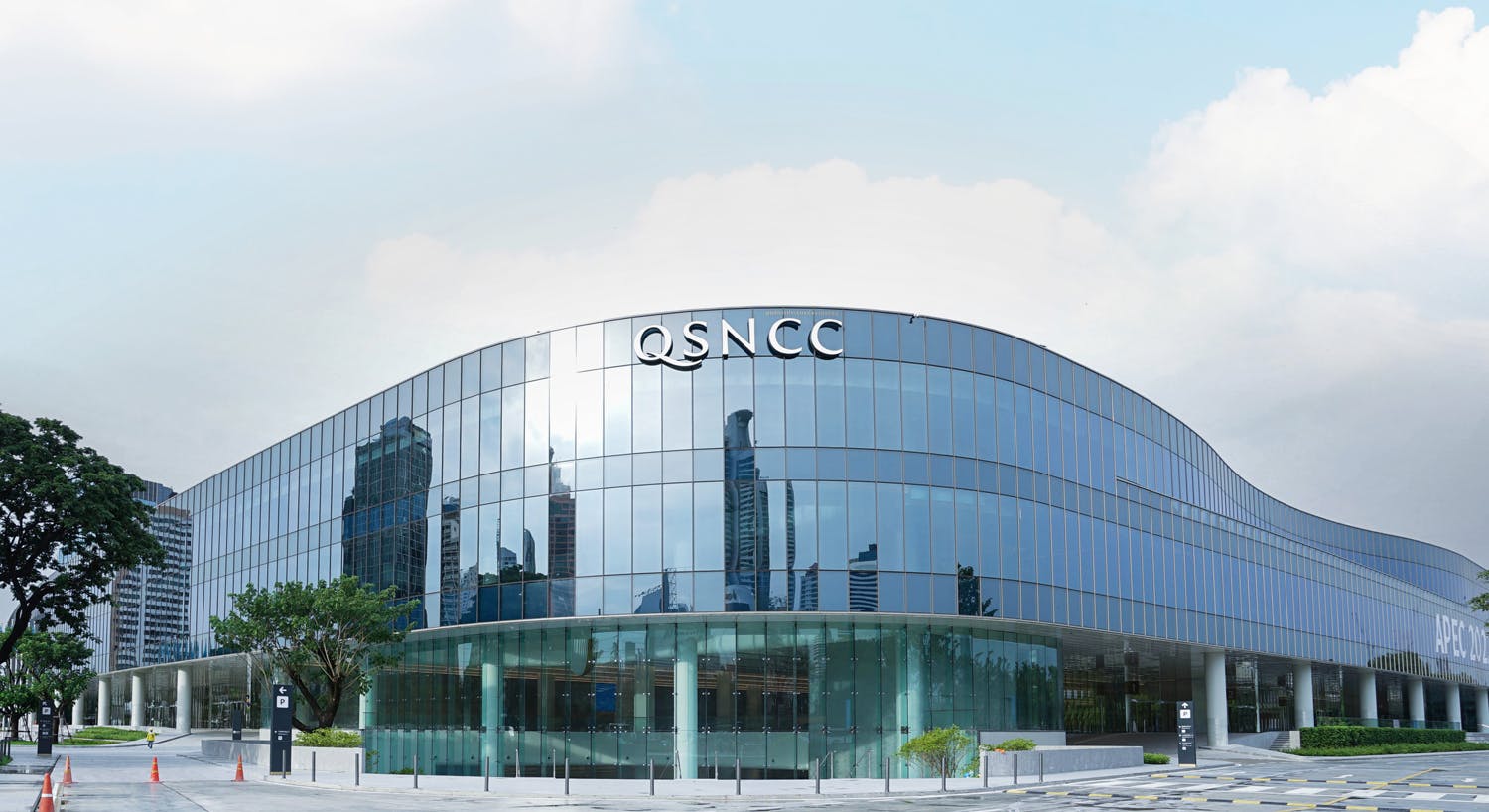 新诗丽吉王后国家会议中心闪亮登场